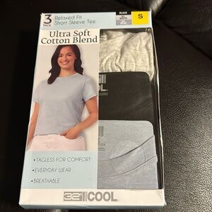 32 Degrees Ladies' Cotton Blend Tee, 3-pack Small Gray Black Blue